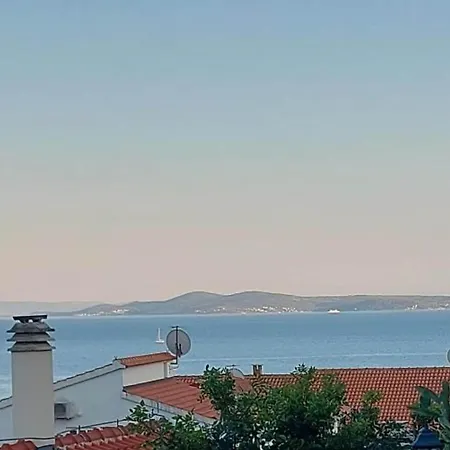 Lucija - Appartement Trogir
